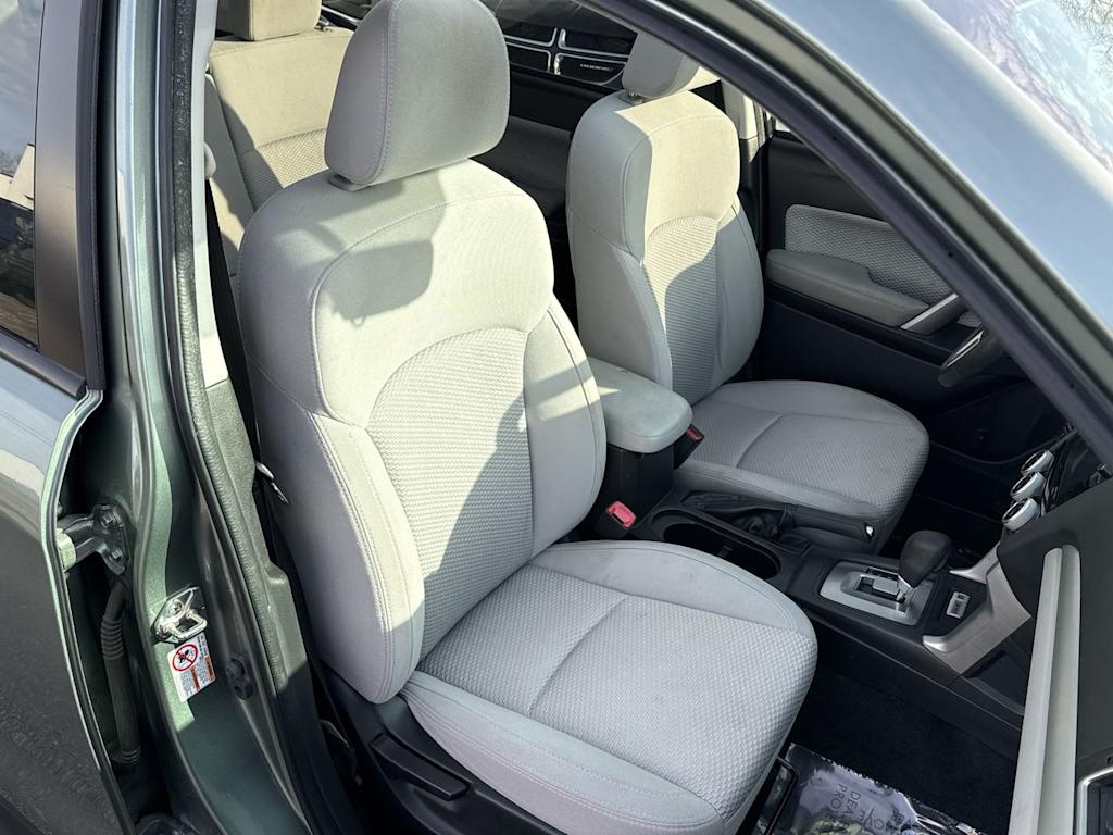 Thumbnail: 2017 Subaru Forester - 11