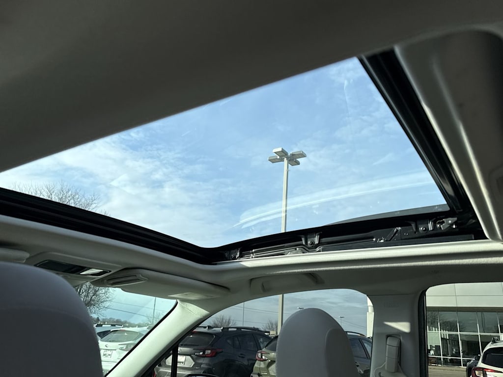 Thumbnail: 2017 Subaru Forester - 25