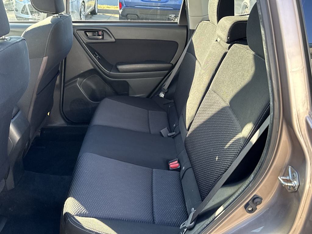 Thumbnail: 2016 Subaru Forester - 26