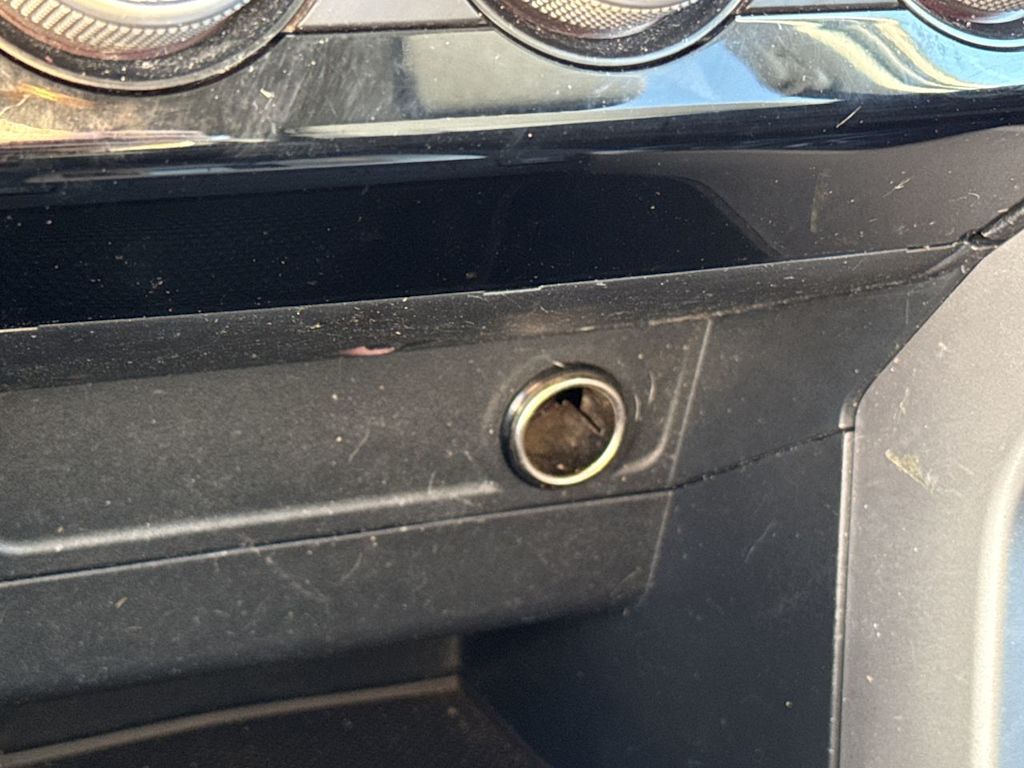 Thumbnail: 2016 Subaru Forester - 32