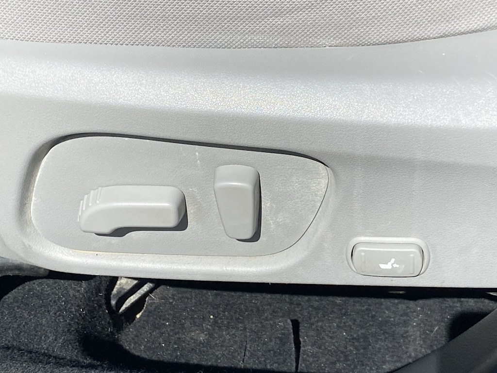 Thumbnail: 2014 Subaru Forester - 23