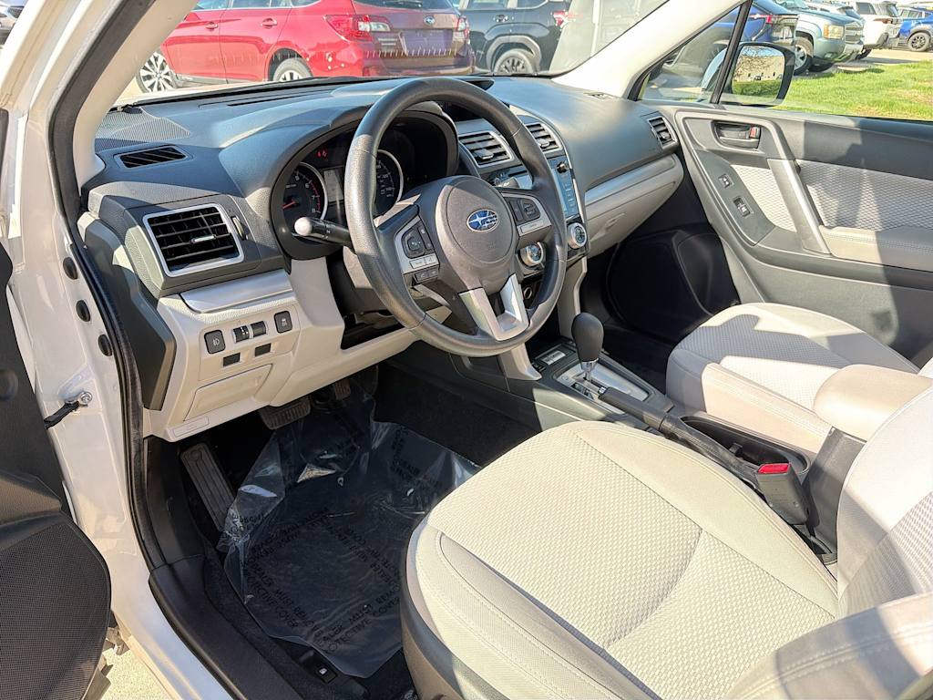 Thumbnail: 2017 Subaru Forester - 2