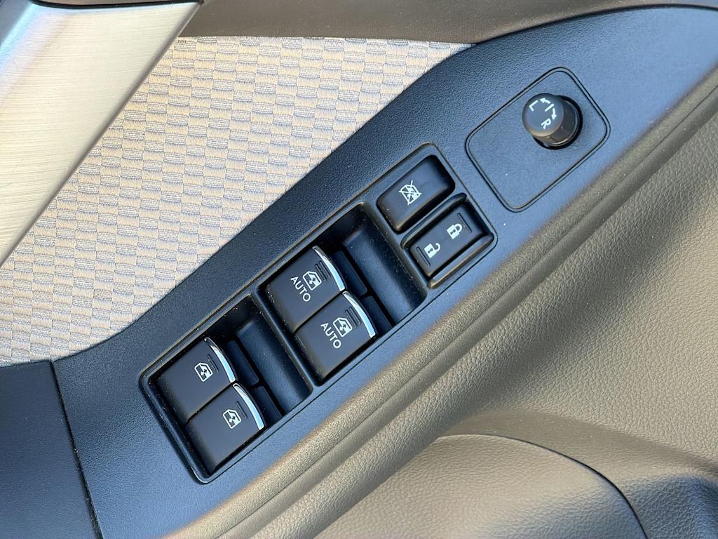 Thumbnail: 2017 Subaru Forester - 23