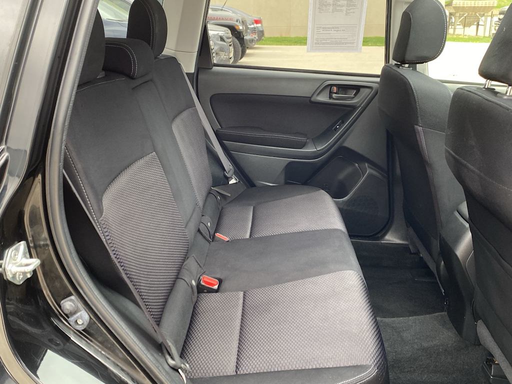 2014 Subaru Forester Premium 28