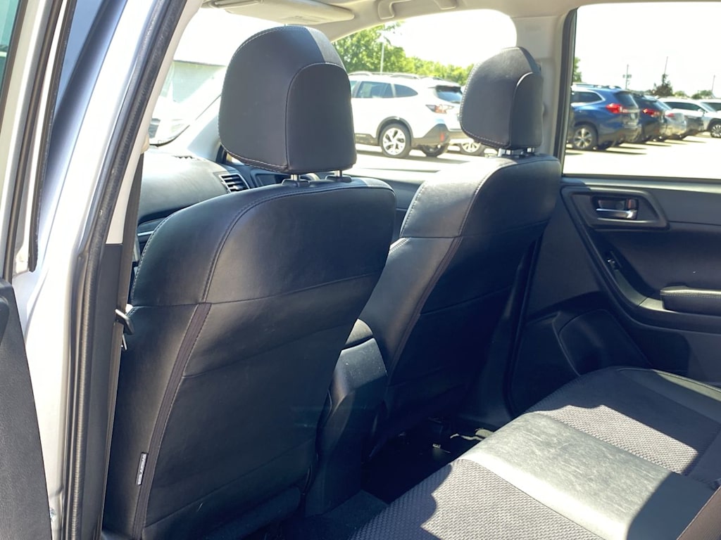 Thumbnail: 2018 Subaru Forester - 12