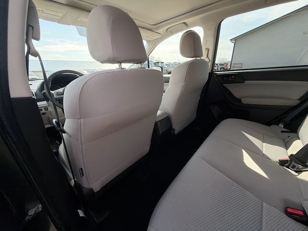 Thumbnail: 2017 Subaru Forester - 12