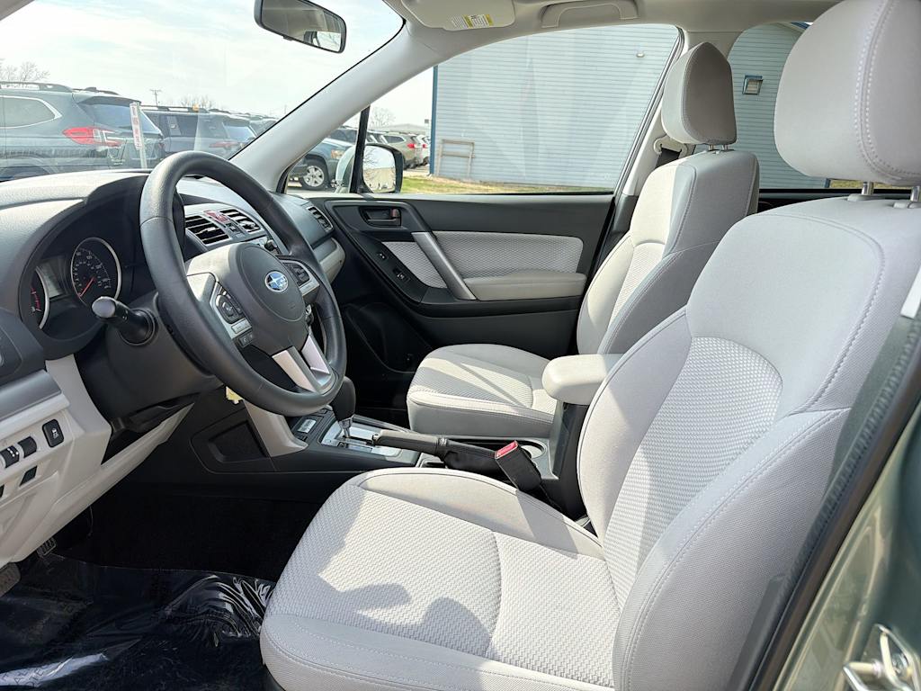 Thumbnail: 2017 Subaru Forester - 10