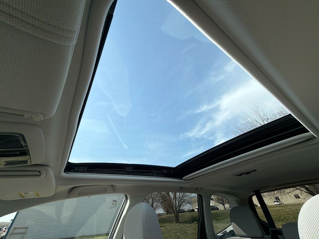 Thumbnail: 2017 Subaru Forester - 23