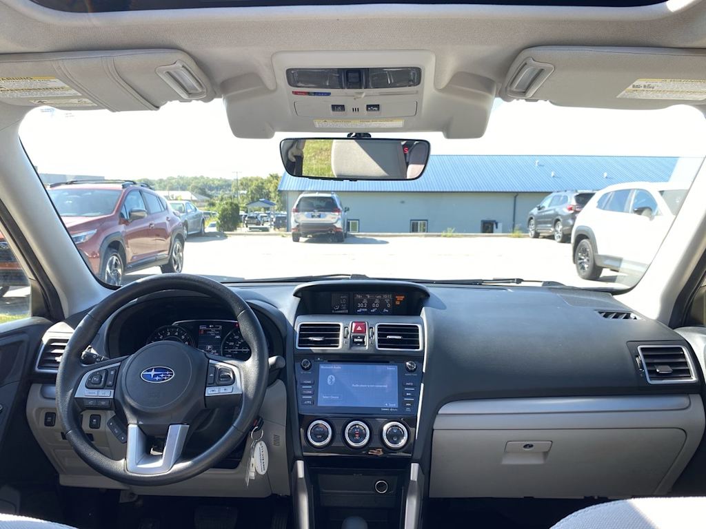 Thumbnail: 2018 Subaru Forester - 9