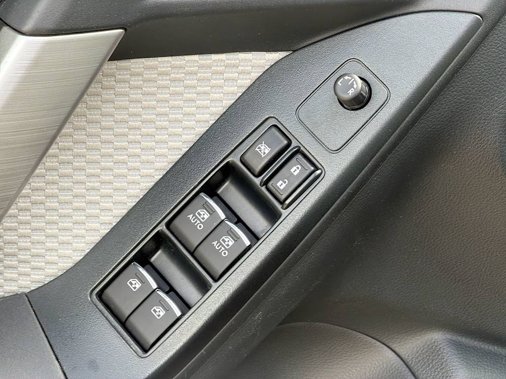 Thumbnail: 2017 Subaru Forester - 24