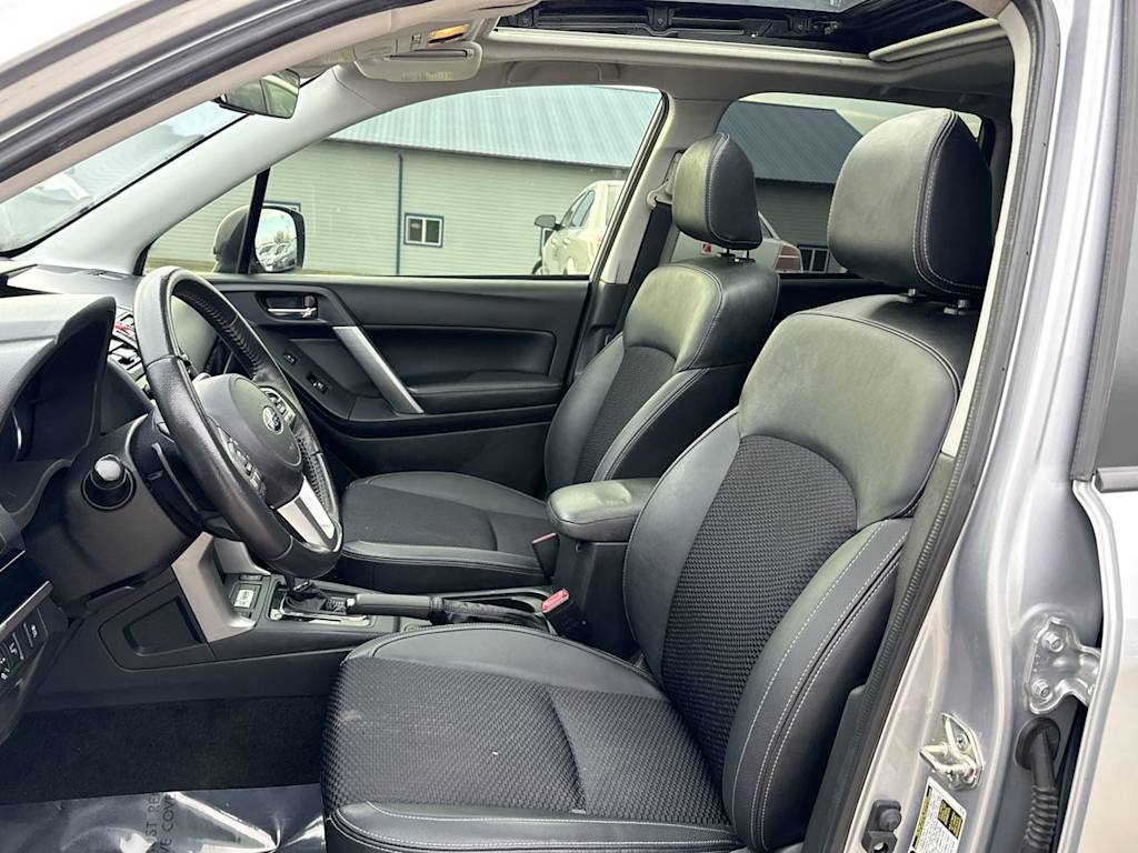 Thumbnail: 2018 Subaru Forester - 9