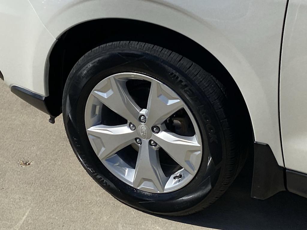 Thumbnail: 2015 Subaru Forester - 7