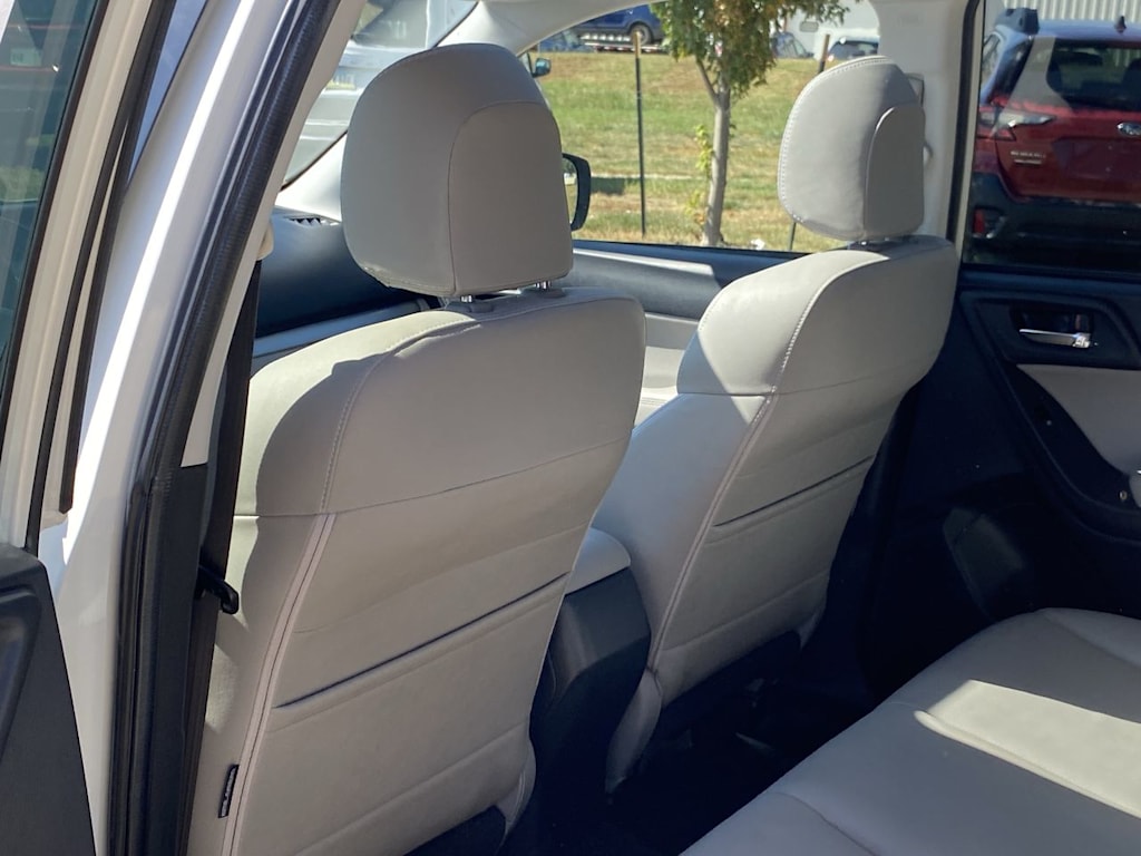 Thumbnail: 2015 Subaru Forester - 12