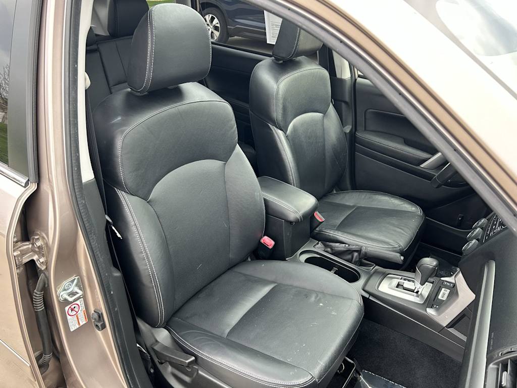 2014 Subaru Forester Limited 11