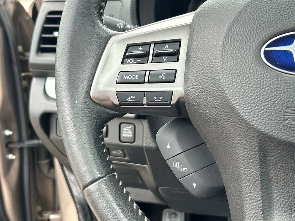 2014 Subaru Forester Limited 28