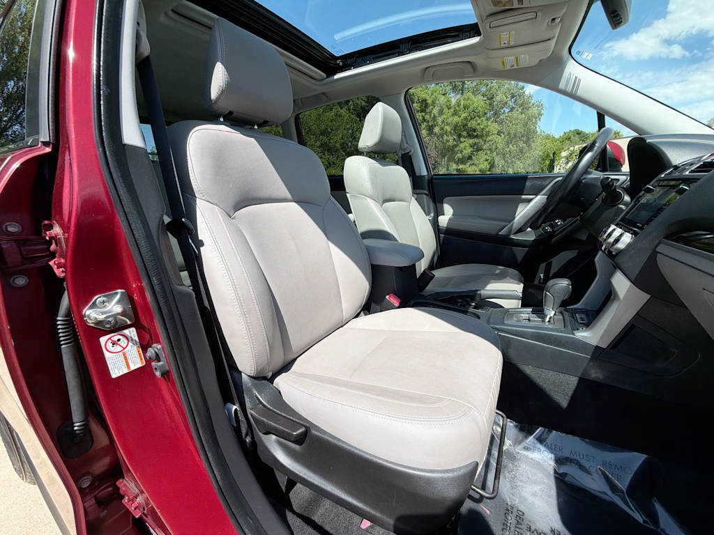 Thumbnail: 2018 Subaru Forester - 11