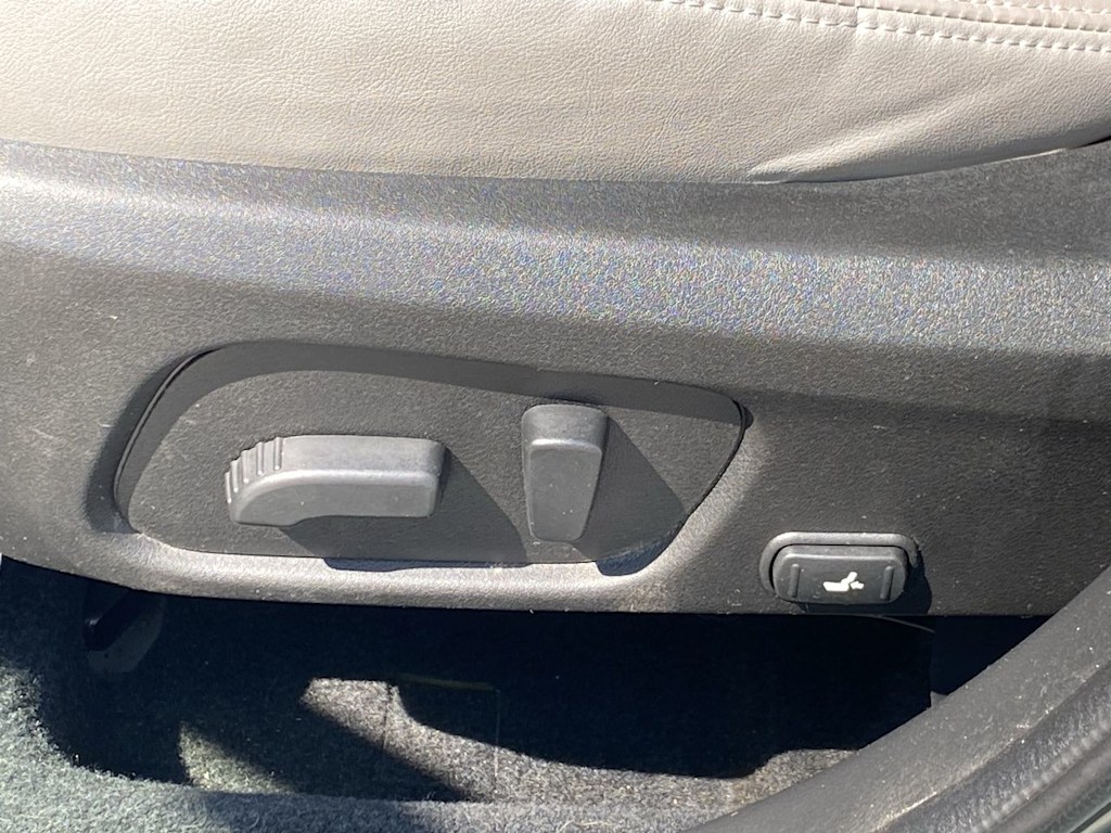 Thumbnail: 2018 Subaru Forester - 25