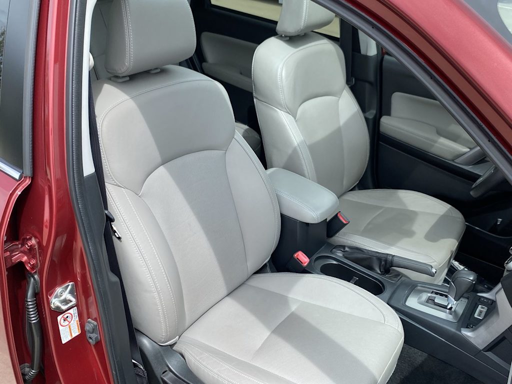 2017 Subaru Forester Limited 11