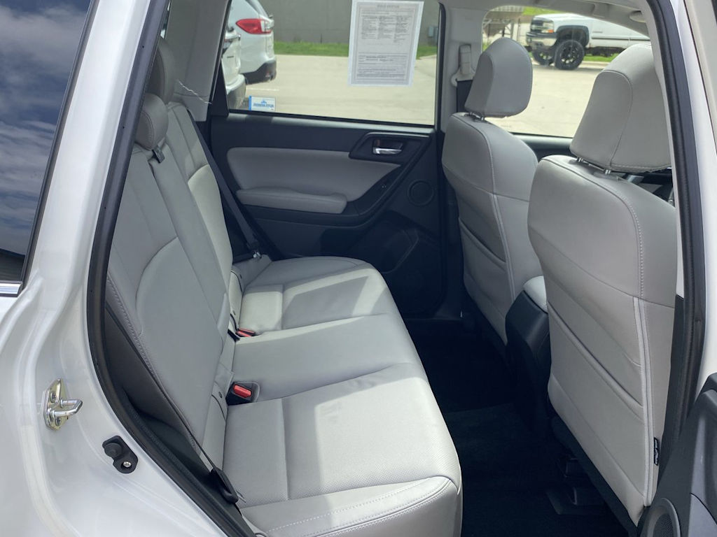 Thumbnail: 2018 Subaru Forester - 27