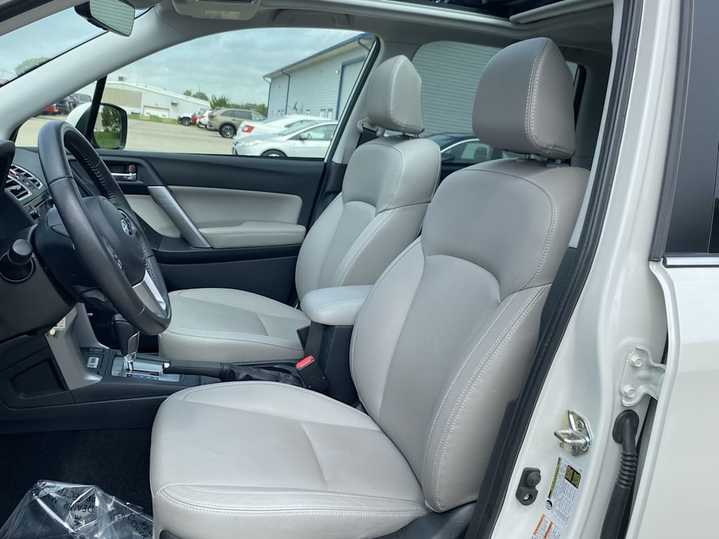 Thumbnail: 2018 Subaru Forester - 10