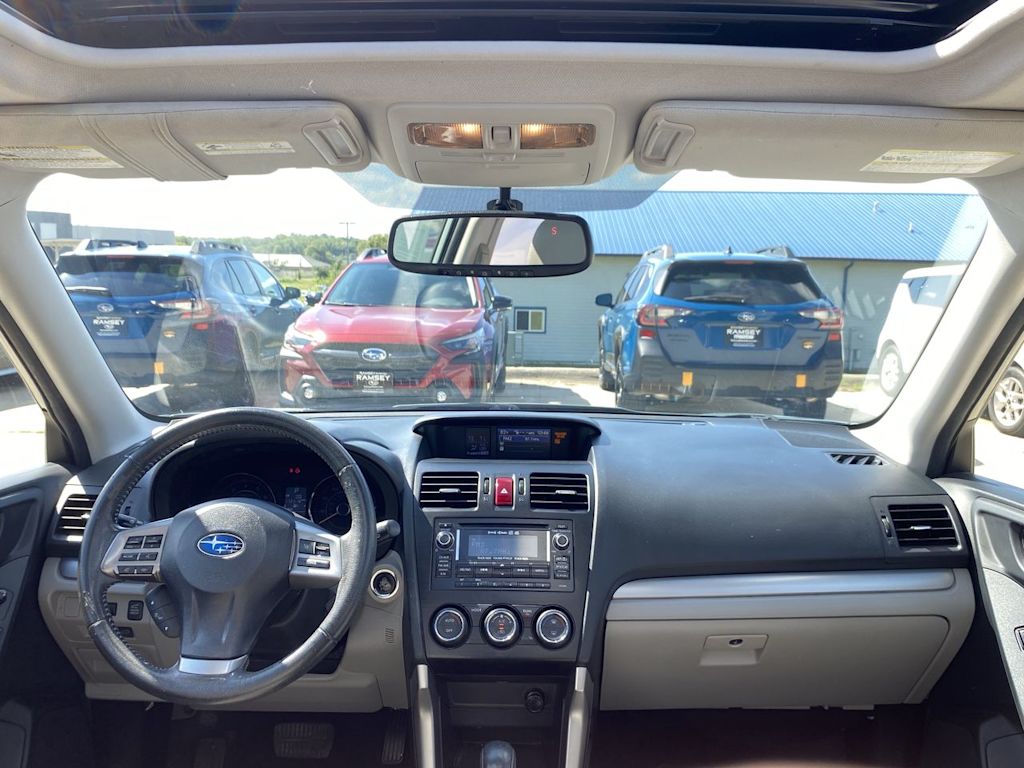 Thumbnail: 2015 Subaru Forester - 9