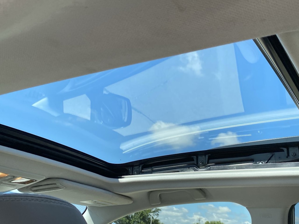Thumbnail: 2015 Subaru Forester - 26