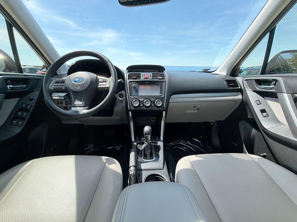 Thumbnail: 2015 Subaru Forester - 9