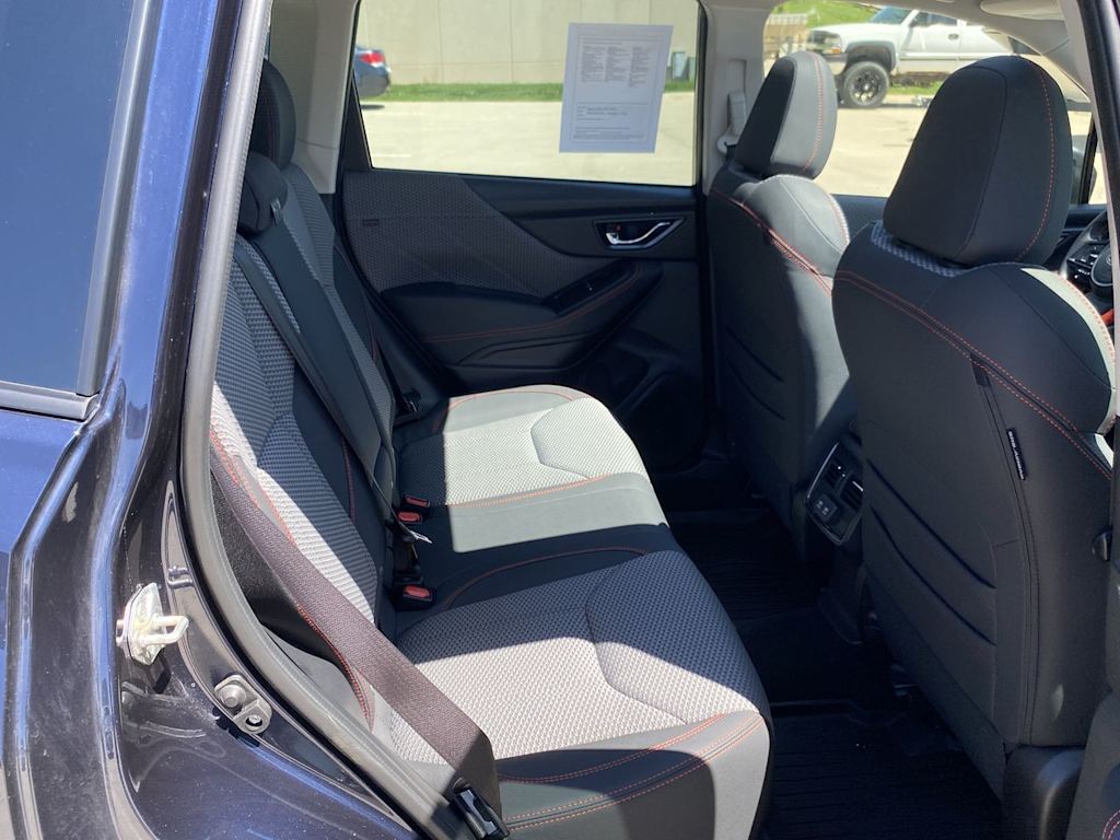 2022 Subaru Forester Sport 28
