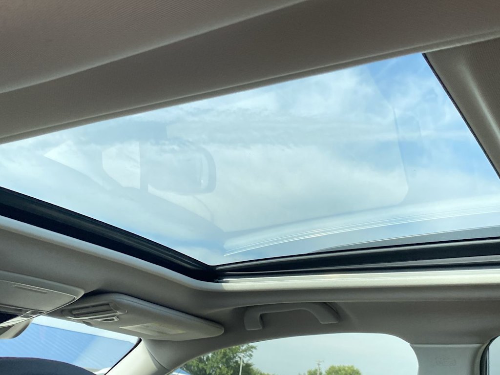 Thumbnail: 2020 Subaru Forester - 26