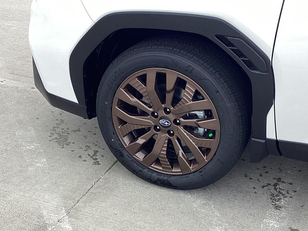 2025 Subaru Forester Sport 8