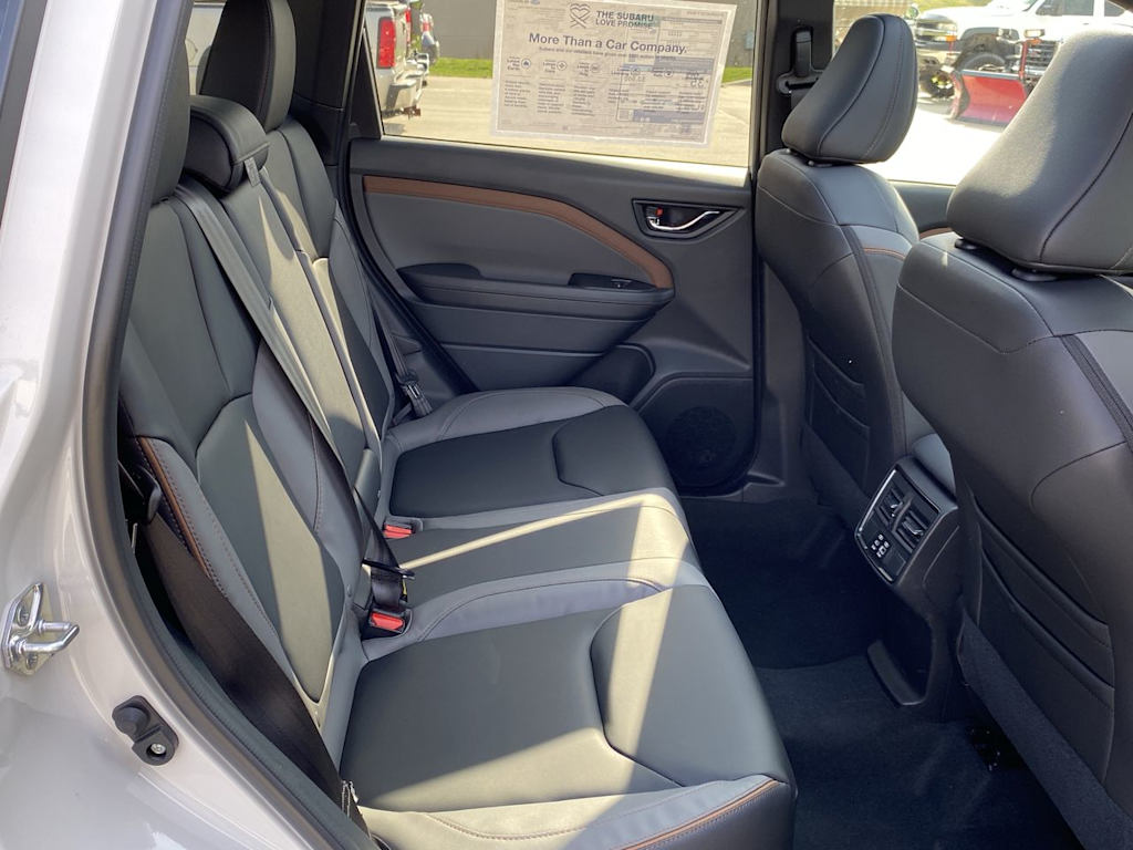 2025 Subaru Forester Sport 28