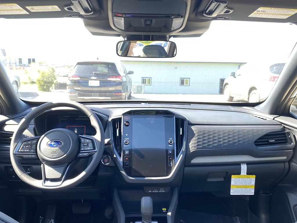 2025 Subaru Forester Limited 9