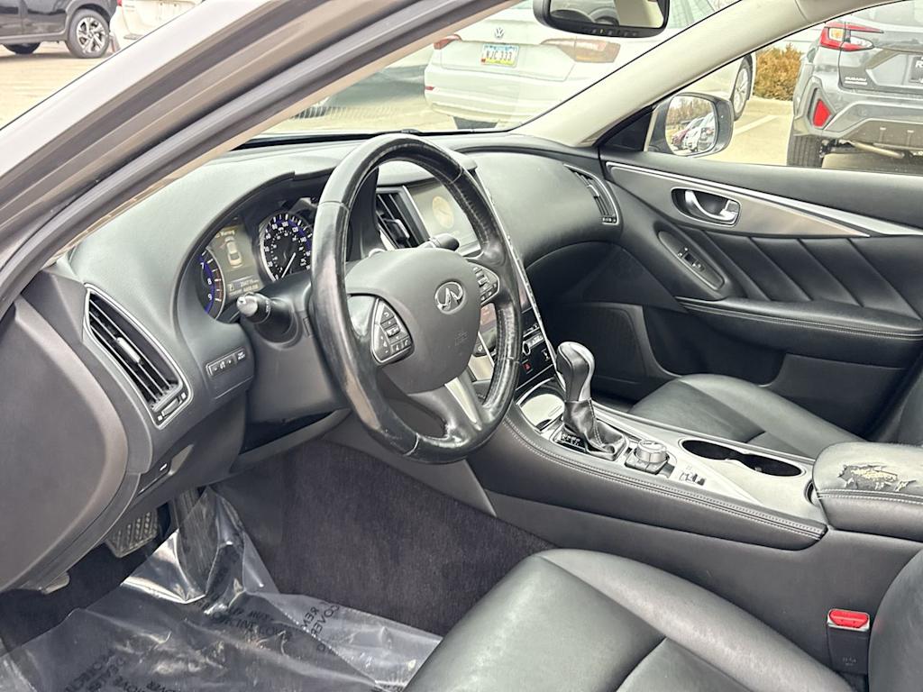 Thumbnail: 2014 INFINITI Q50 - 2