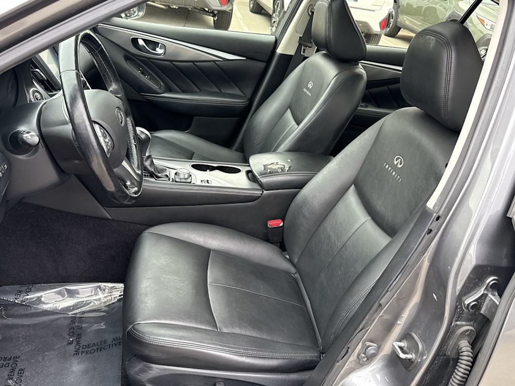 Thumbnail: 2014 INFINITI Q50 - 10