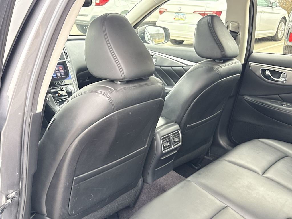 Thumbnail: 2014 INFINITI Q50 - 12