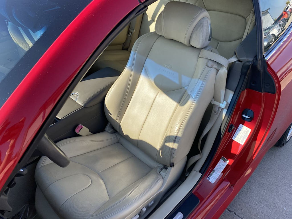 Thumbnail: 2010 INFINITI G37 - 23