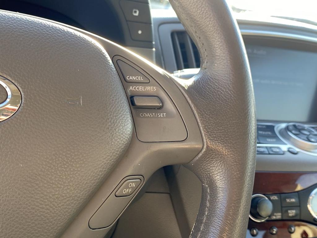 Thumbnail: 2010 INFINITI G37 - 26
