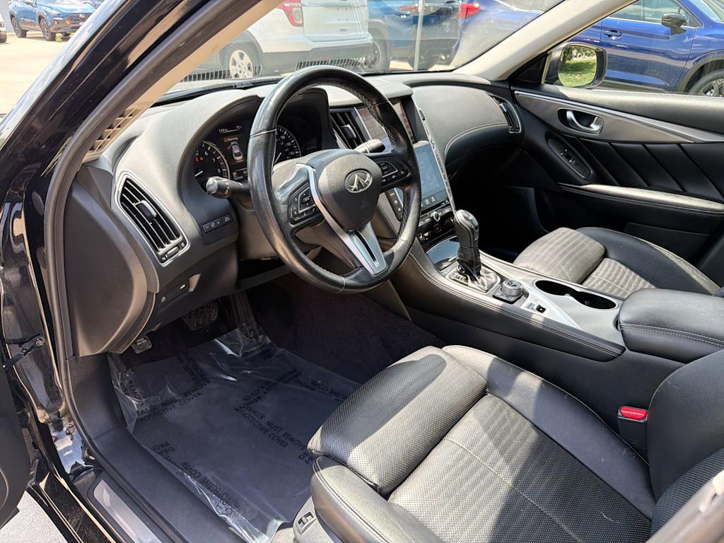 Thumbnail: 2018 INFINITI Q50 - 2
