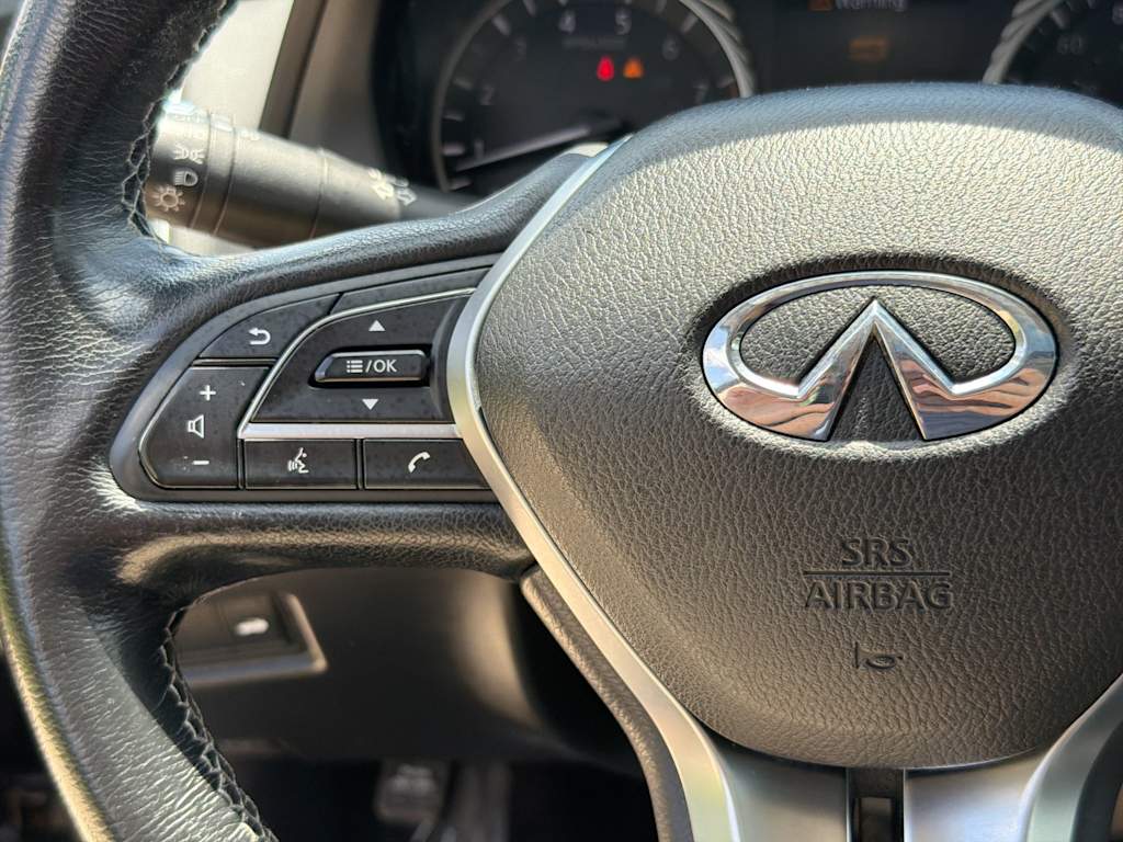 Thumbnail: 2018 INFINITI Q50 - 27