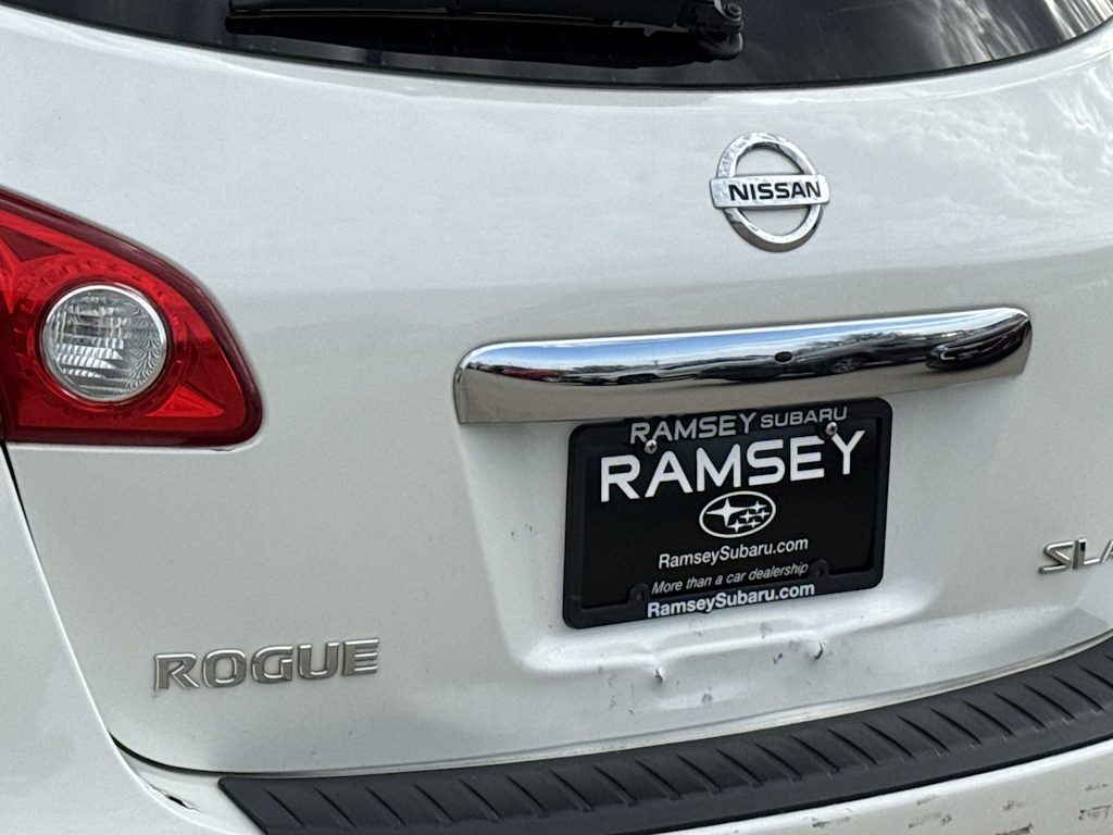 Thumbnail: 2012 Nissan Rogue - 14