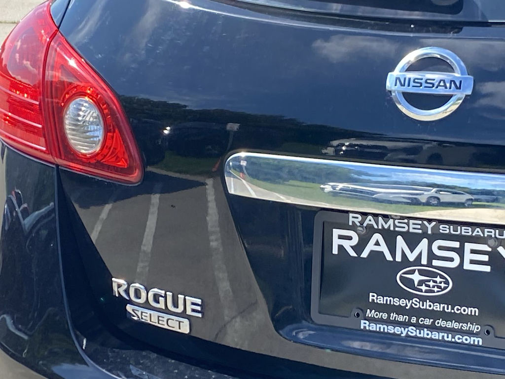 Thumbnail: 2015 Nissan Rogue - 24