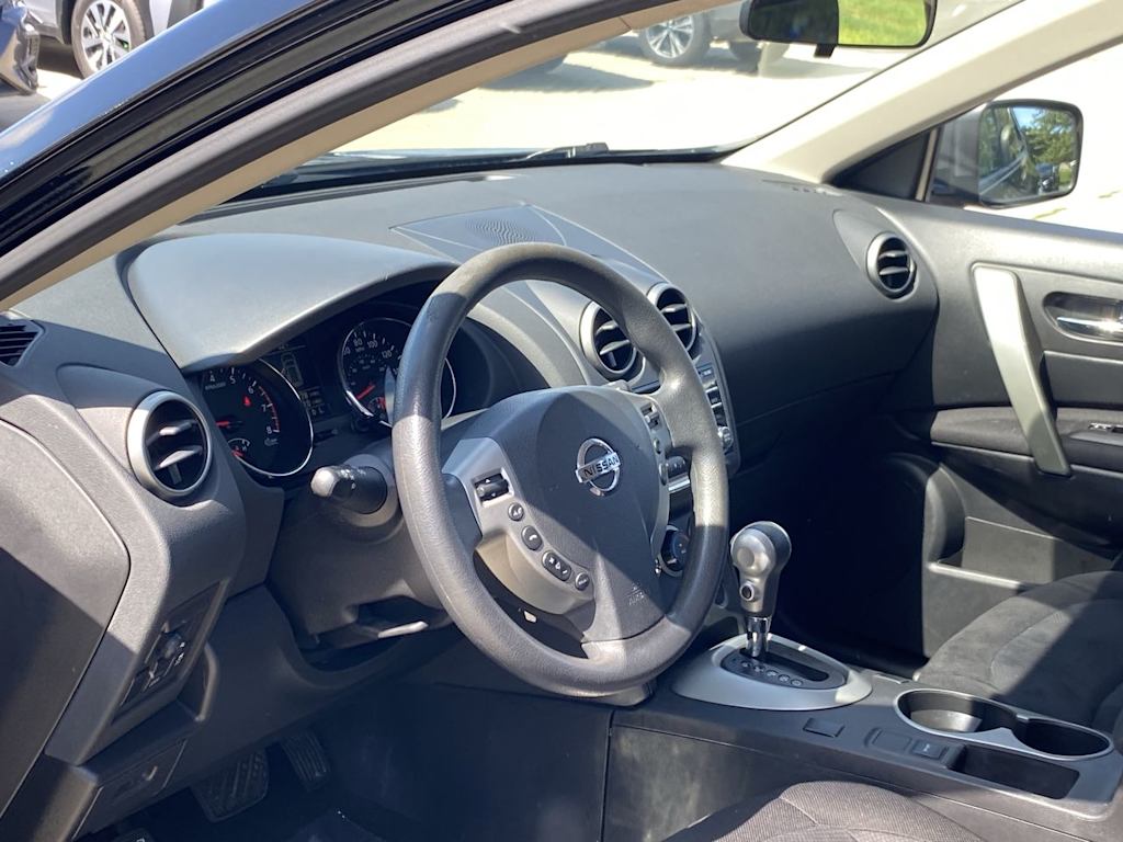 Thumbnail: 2015 Nissan Rogue - 2