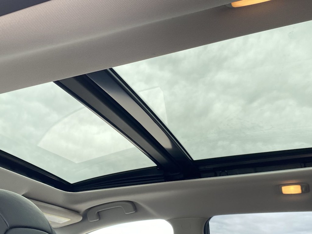 2018 Nissan Rogue SL 25