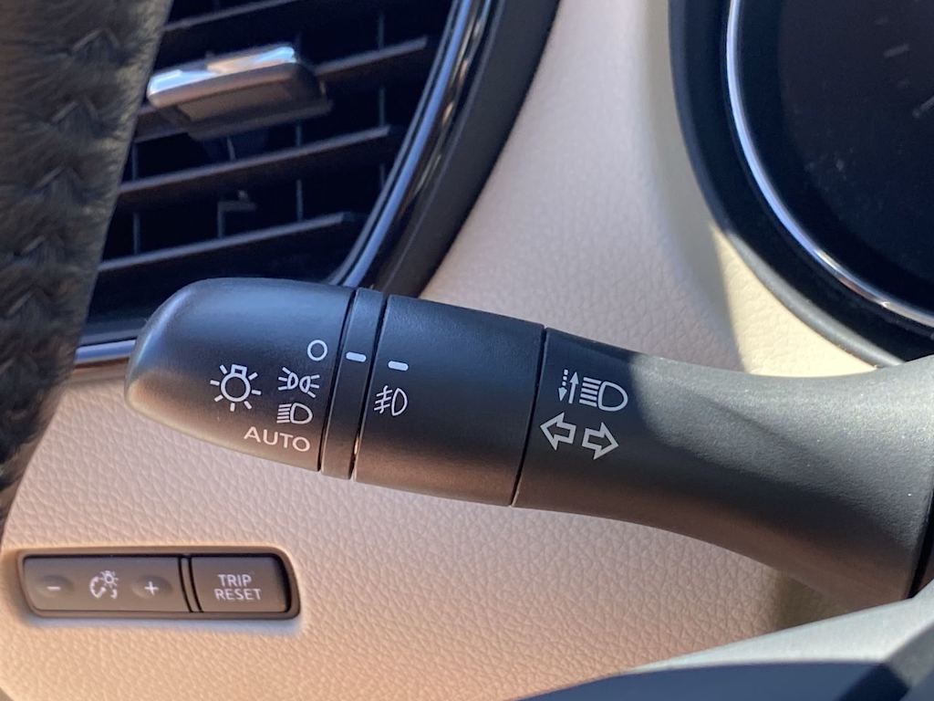 2018 Nissan Rogue SL 15