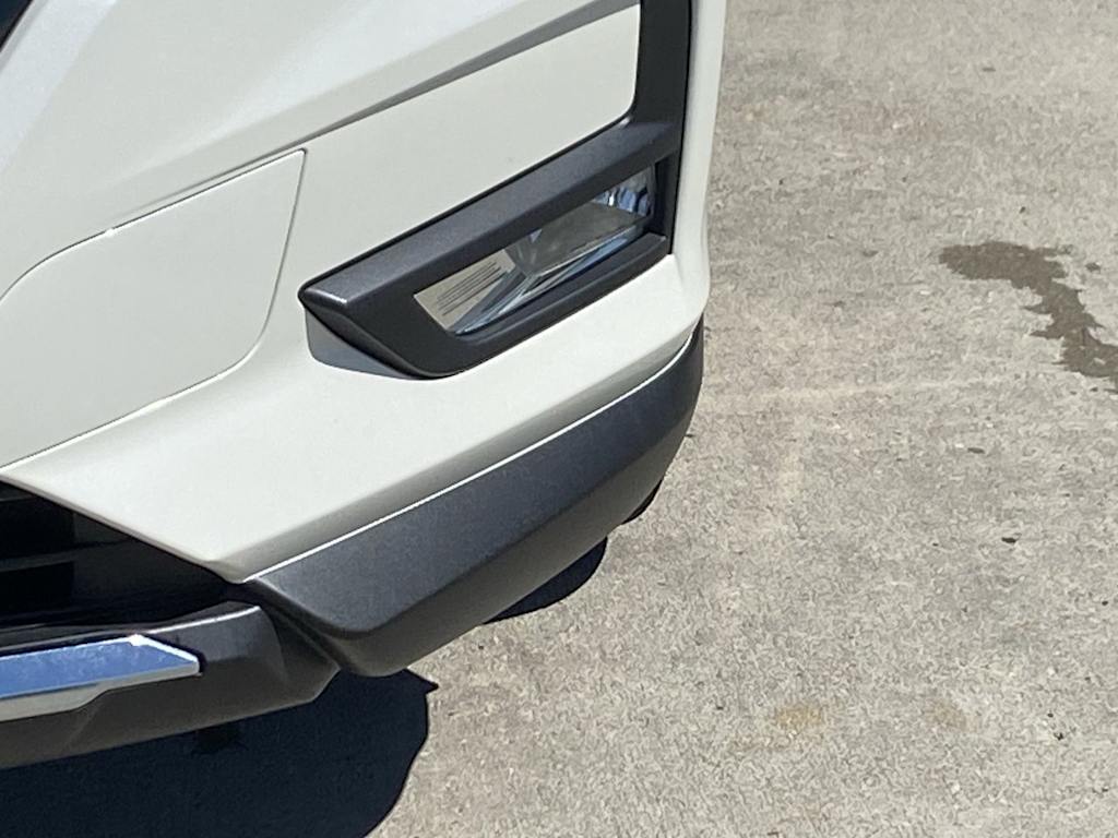 2018 Nissan Rogue SL 24