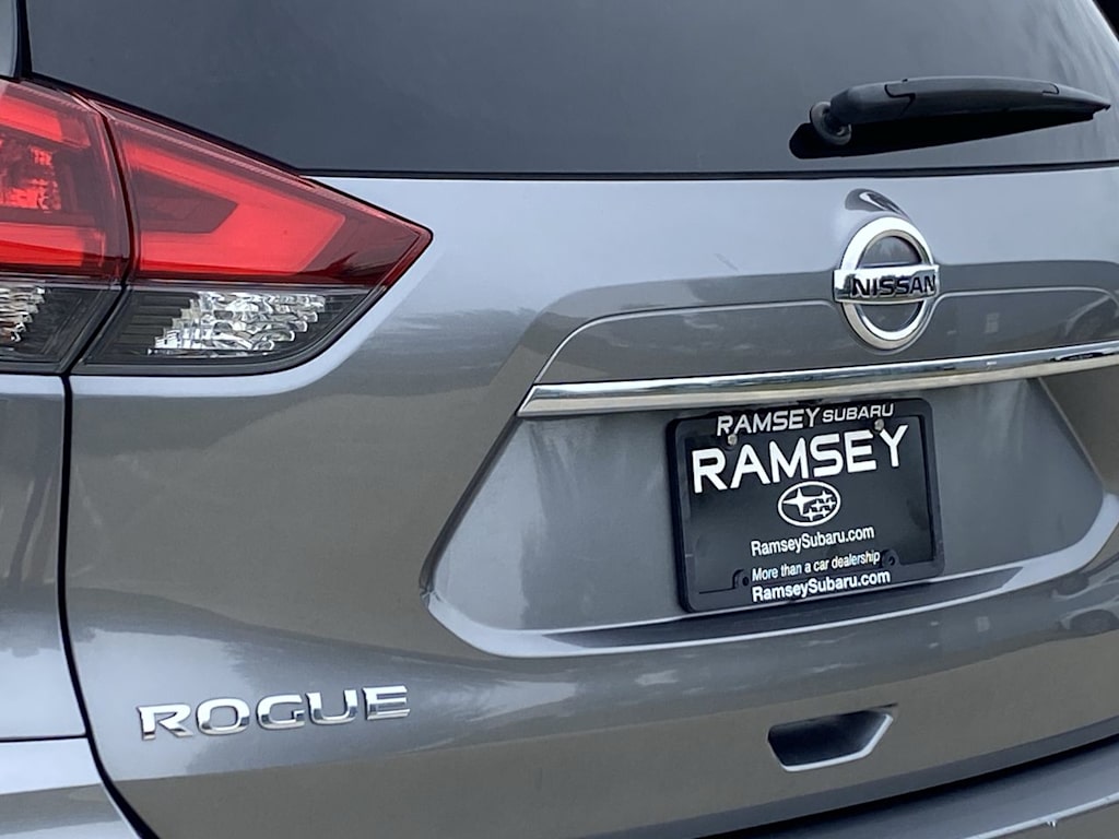 Thumbnail: 2020 Nissan Rogue - 23