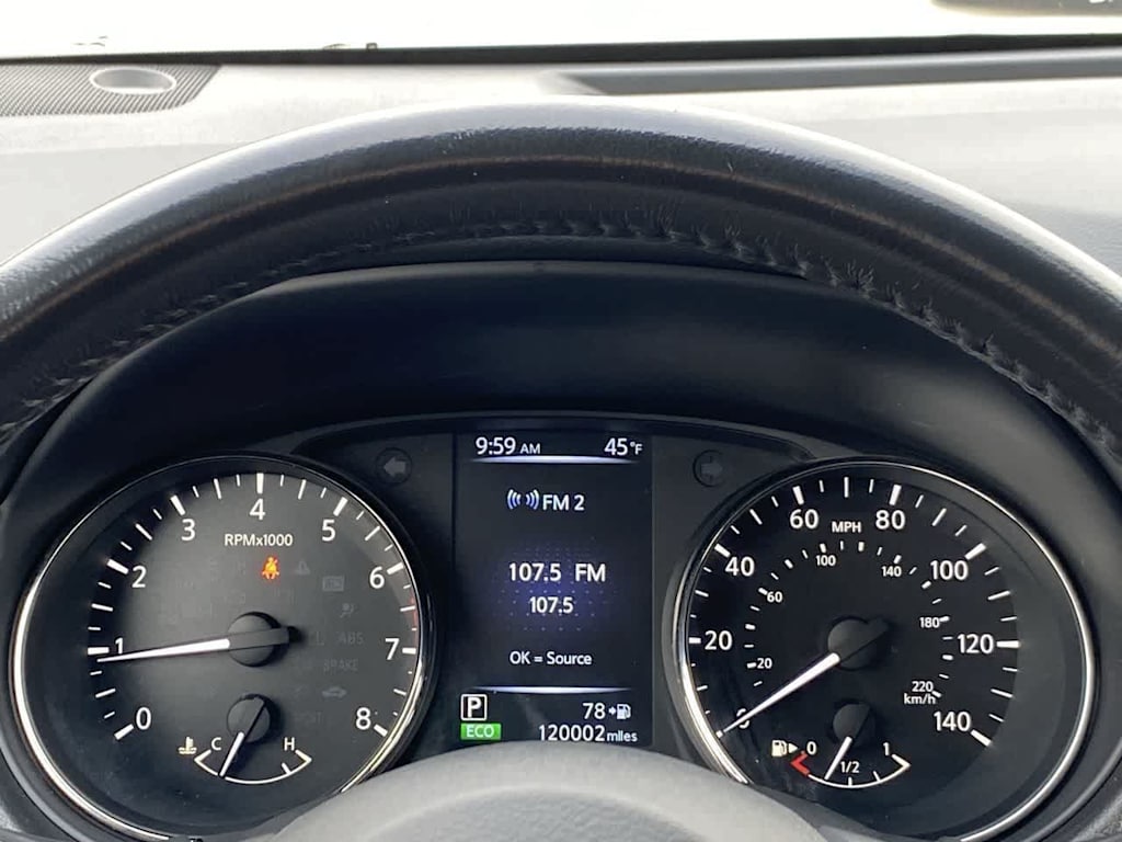 Thumbnail: 2017 Nissan Rogue - 16