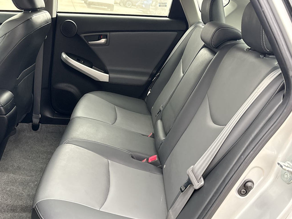 Thumbnail: 2014 Toyota Prius - 24