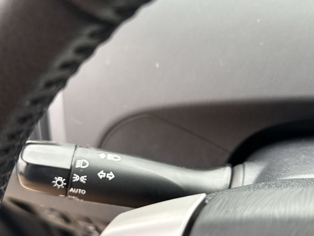 Thumbnail: 2014 Toyota Prius - 29