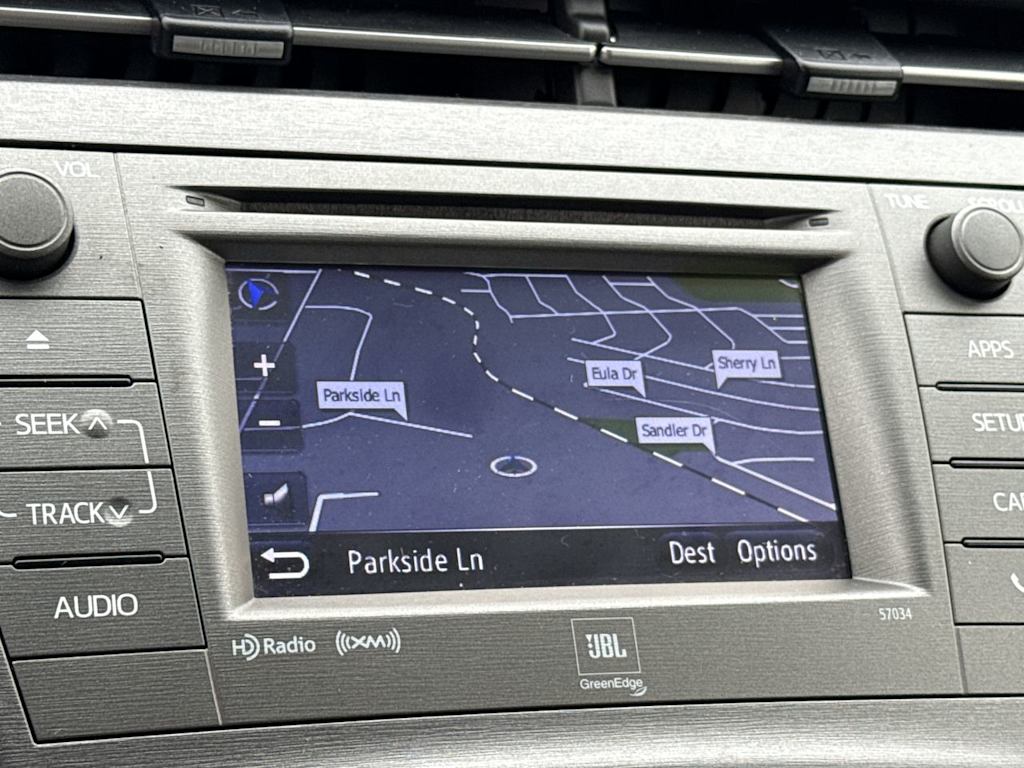 Thumbnail: 2014 Toyota Prius - 30